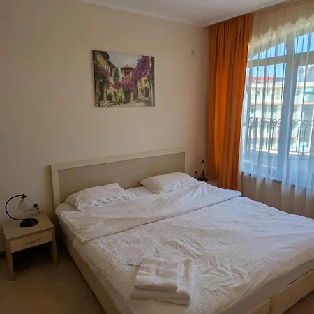 Appartamento 1bd In Royal Sun Complex, Sunny By Flat Mаnager