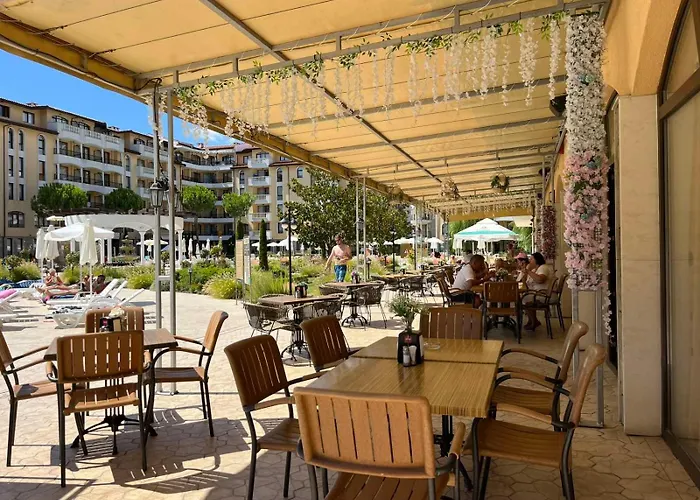 1bd In Royal Sun Complex, Sunny By Flat Mаnager 써니비치